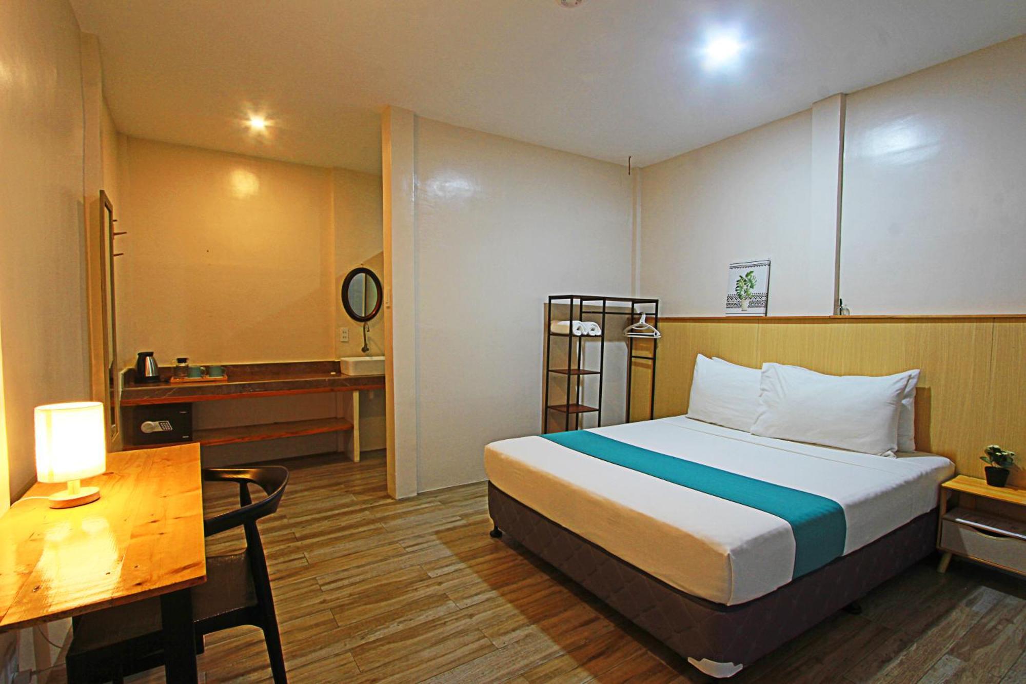 Alona M Panglao Hotel Екстериор снимка
